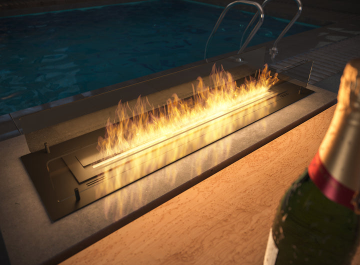 bioethanol-einbaubrenner-insert-black-1200-infire-ethanol-brenner-einbau-indoor-pool-nachaufnahme